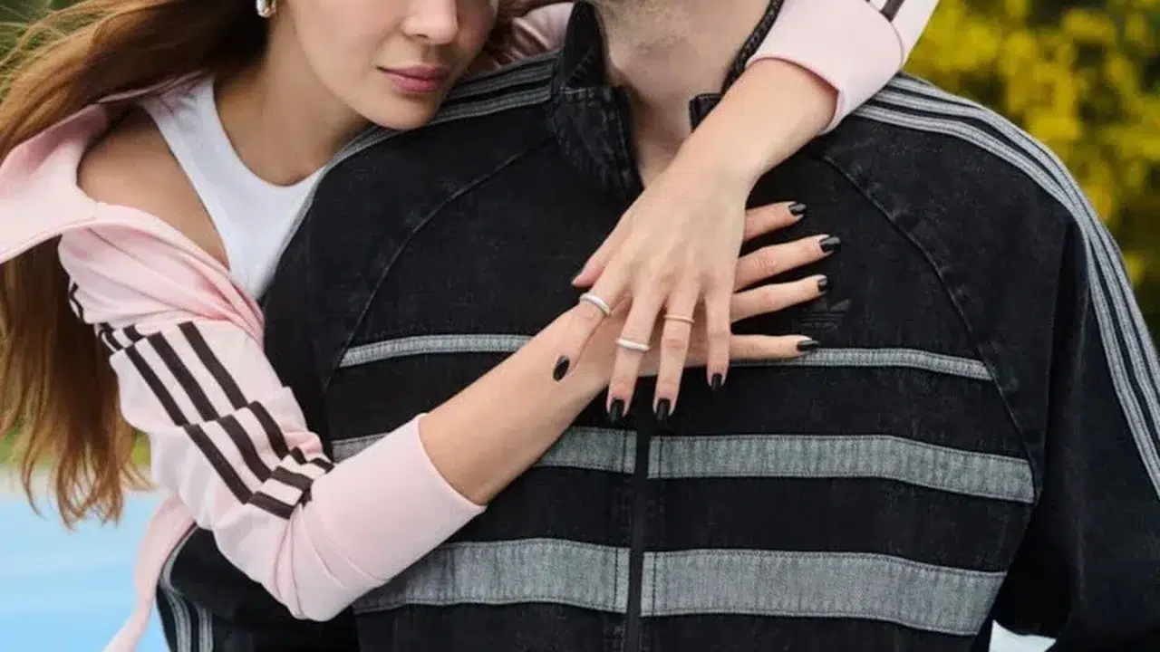 Ünlü oyuncu Ebru Şahin'den anne olma sinyali: 'Doğru zamanı bekliyoruz!'