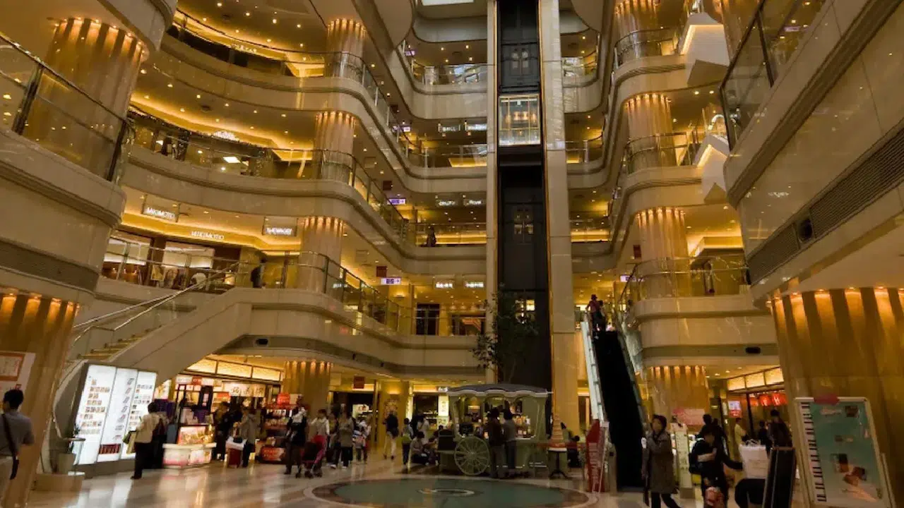 İstanbul'da adım başı AVM, Anadolu'da hasret... İşte AVM'si olmayan o şehirler!