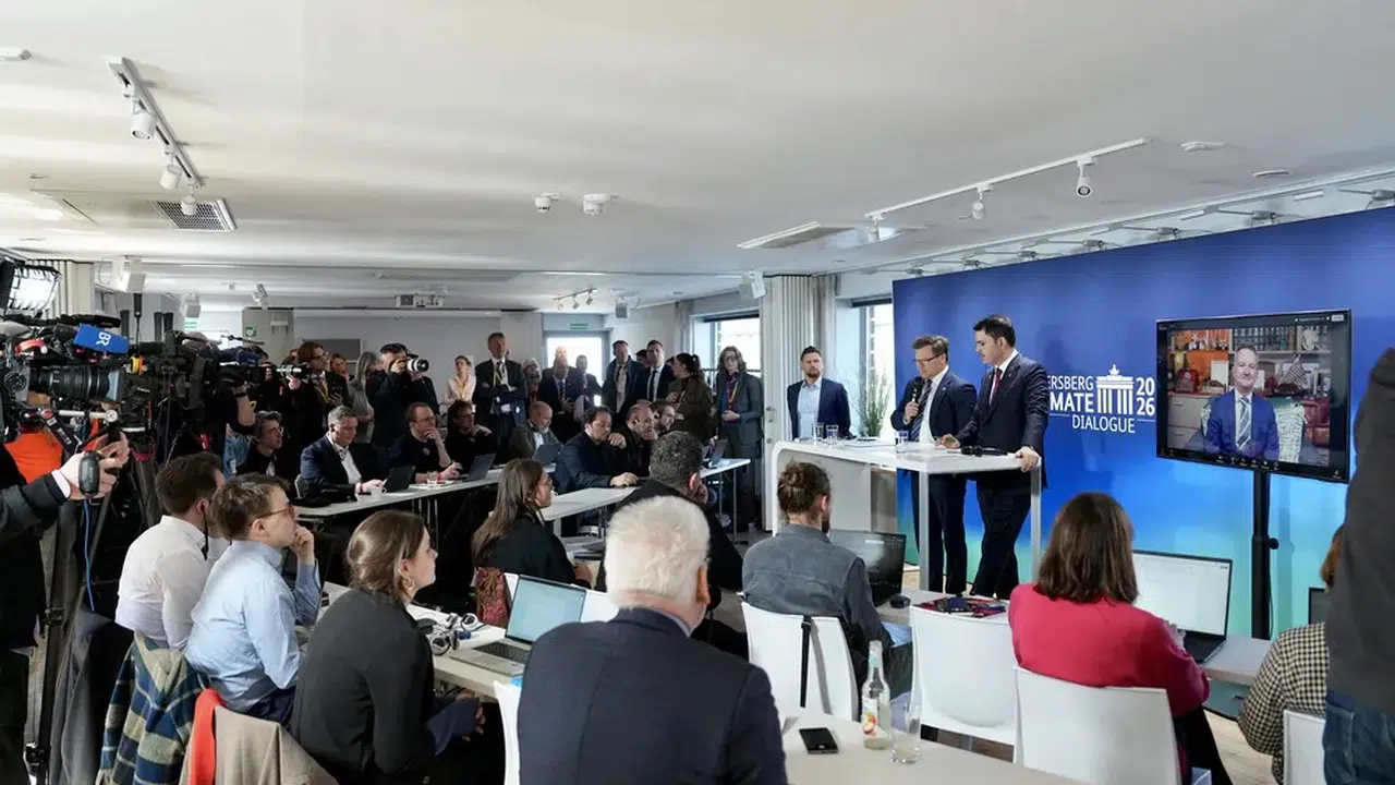 Bakan Kurum Berlin’de ilan etti: 'Geleceğin COP’u için sözden eyleme geçiyoruz'