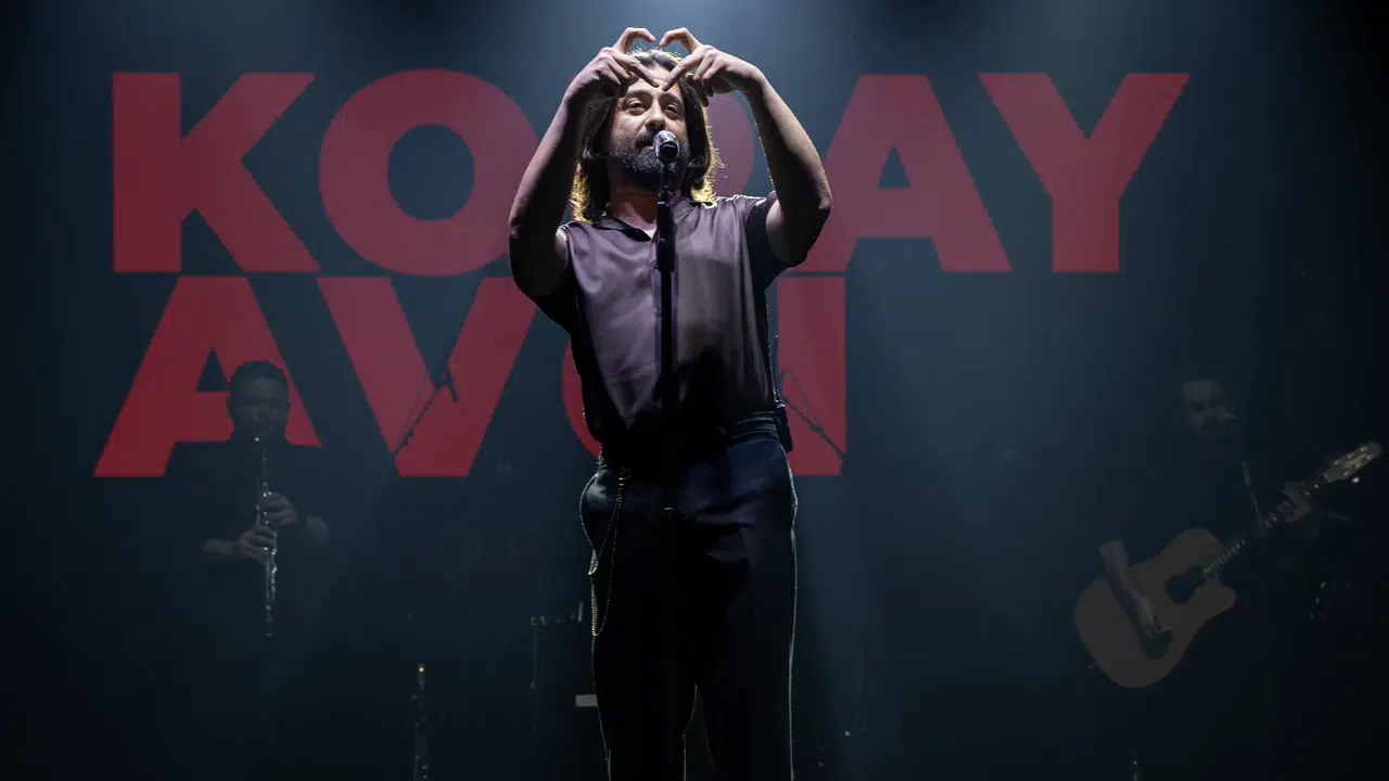 Koray Avcı’dan 2,5 saatlik sahne performansı