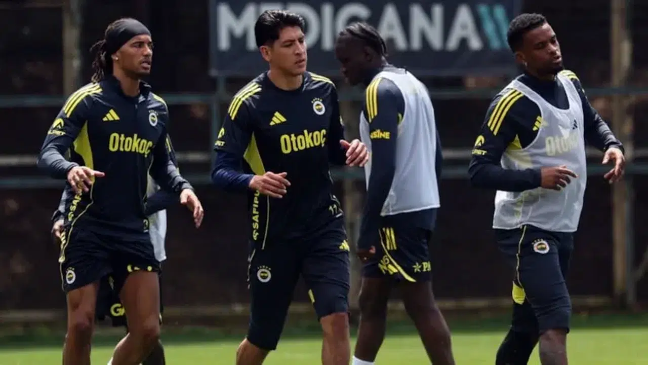 Kiralık katil mi, kiralık tatil mi? Fenerbahçe'de Edson Alvarez tepkilerin odağında!