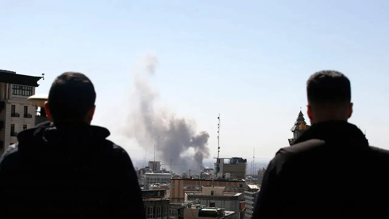 Trump 'tamam' dedi, körfez karıştı: Ateşkes sonrası İran’da esrarengiz patlamalar!