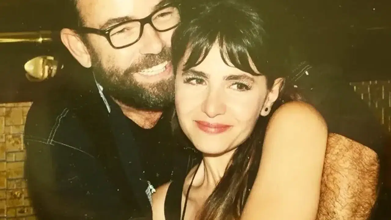 Artık resmen bekarlar! Bihter Dinçel boşansa da o soyadından vazgeçmedi!