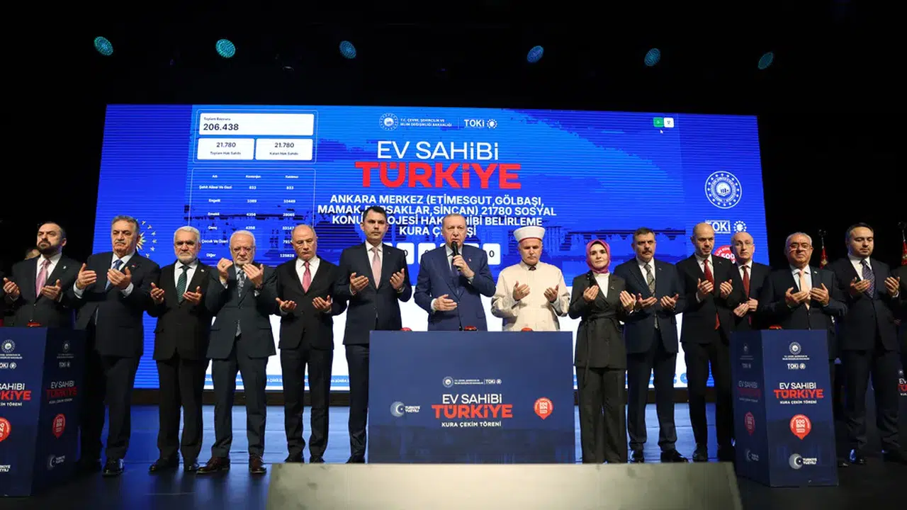 İstanbul’da dev sosyal konut hamlesi: 100 bin yeni yuva için kura heyecanı başlıyor!