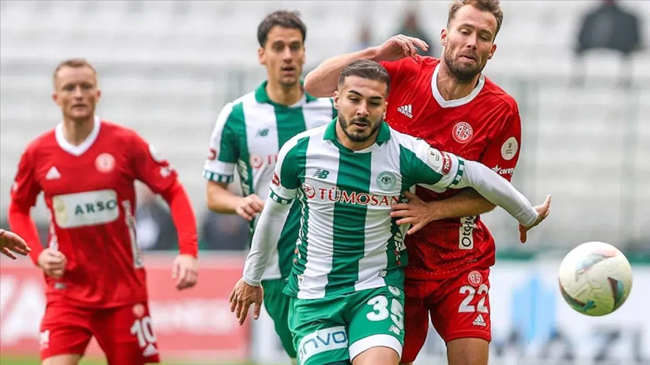 Antalyaspor – Konyaspor ilk 11'de kimler var? Eksik ve cezalı oyuncular kim, muhtemel 11'ler açıklandı mı?