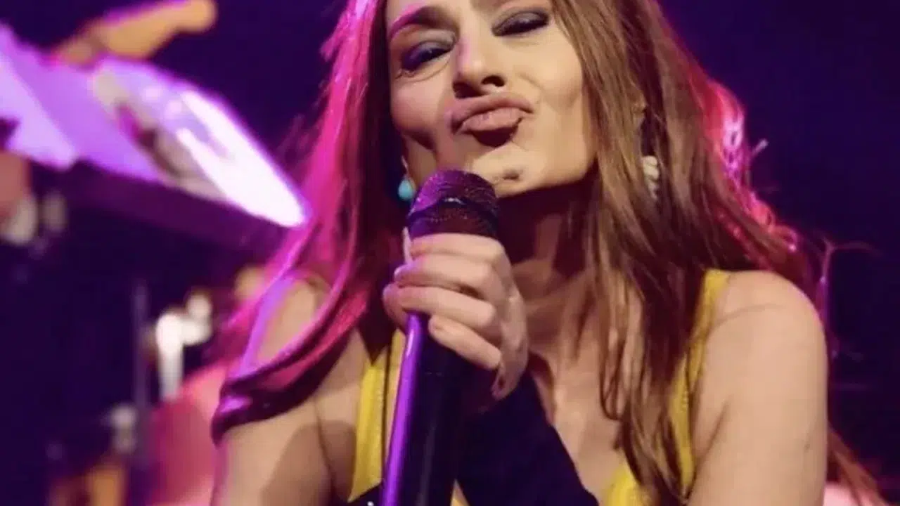 Yıldız Tilbe’den sevenlerini üzen 'yaşlılık' itirafı: 'Eve gelince pilim bitiyor!'