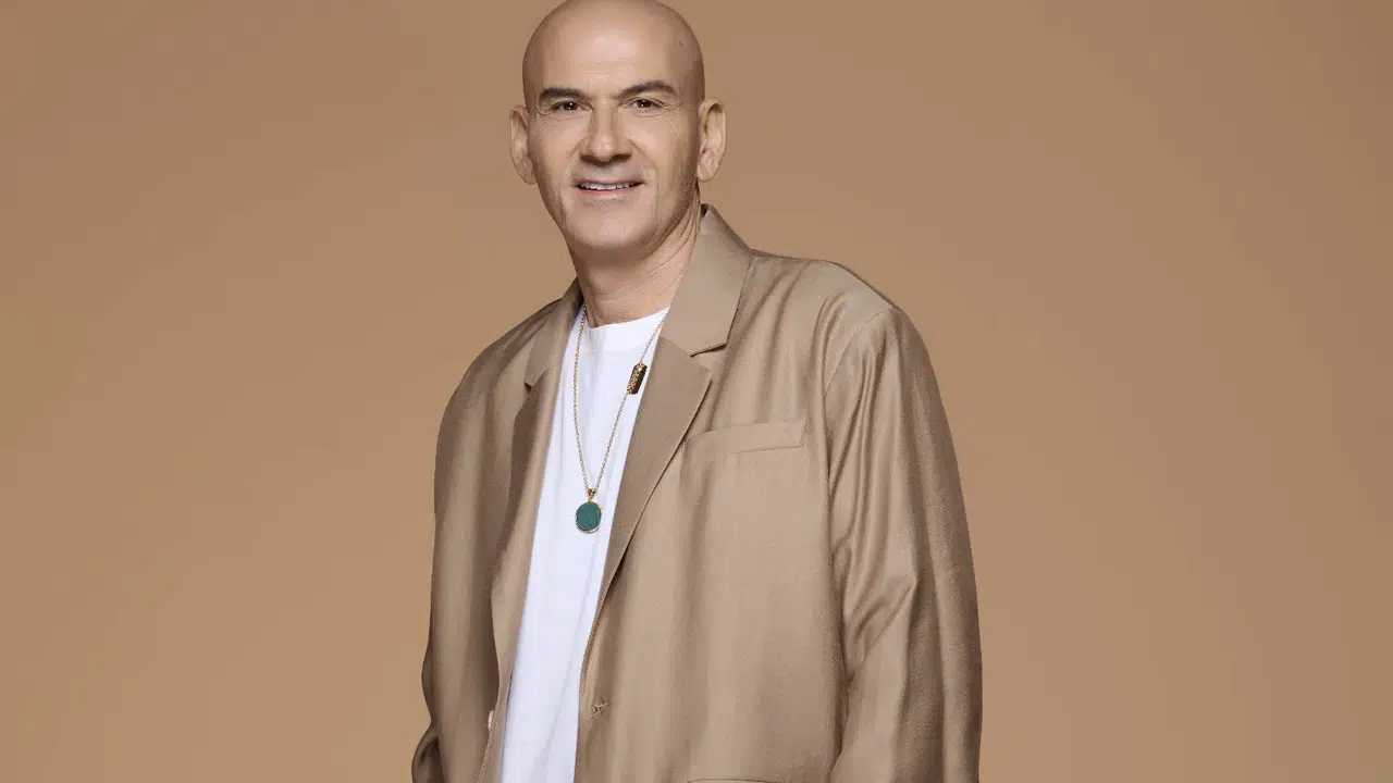 Altay yeni şarkısı Kainat Şahit için hayranlarıyla klip çekecek