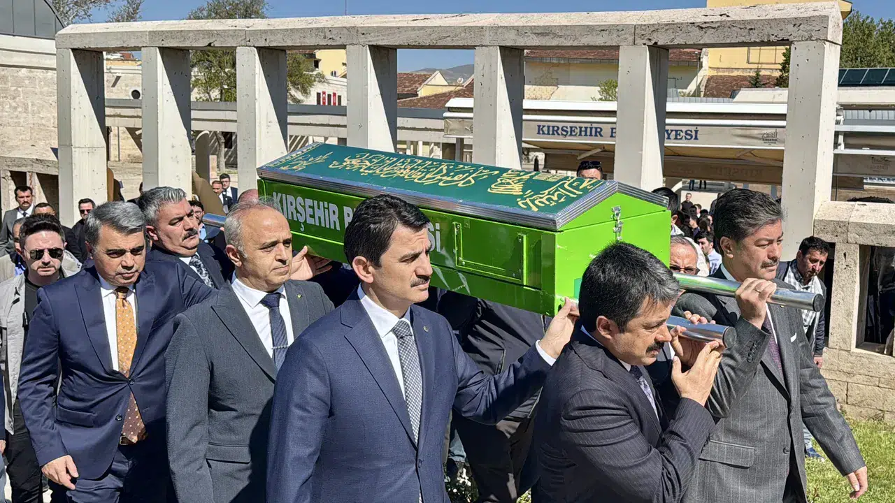 Talihsizlik bir çilek ile geldi! 2,5 yaşındaki minik Mustafa Kemal’den acı haber...