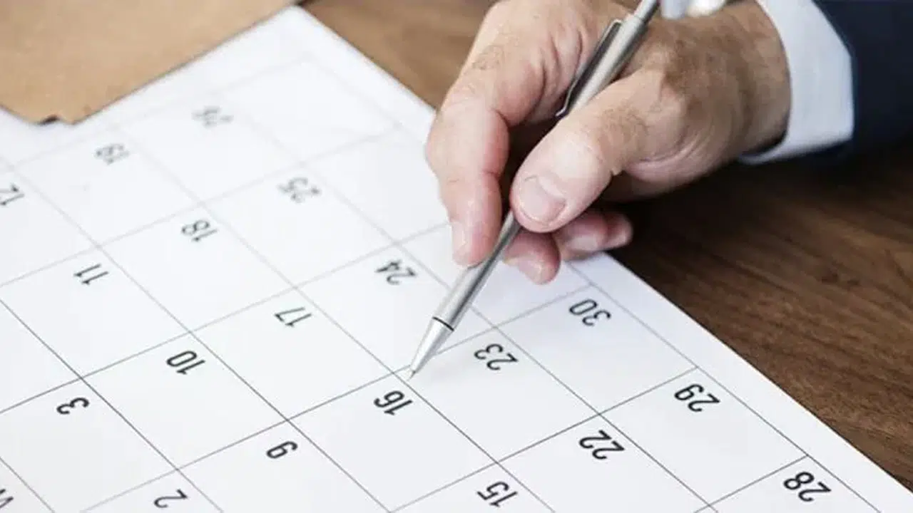 Milyonlarca çalışan ve öğrenci dikkat! 22 Nisan yarım gün mü? İşte 2026 resmi tatil listesi