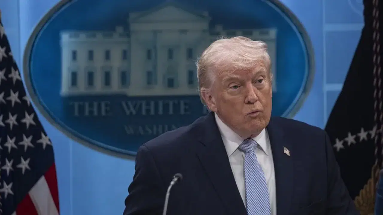 Hürmüz’de restleşme: Trump İran’ın teklifini yırttı attı!