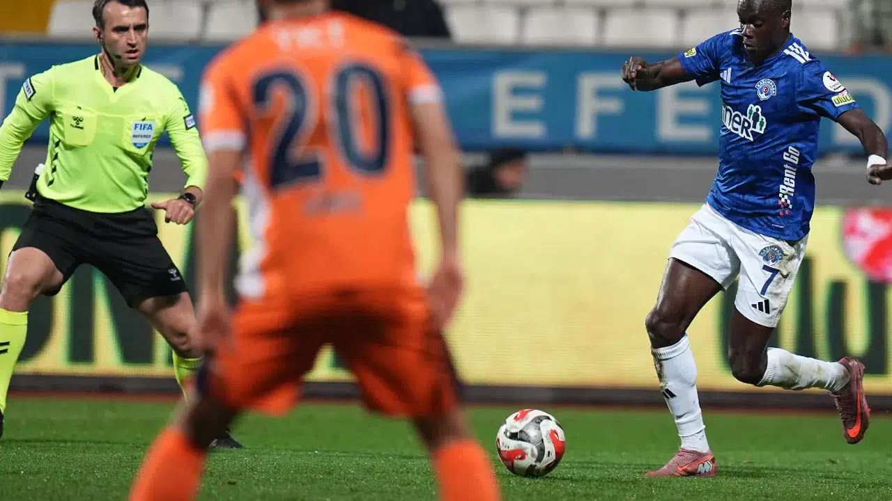 Başakşehir Kasımpaşa maçı şifresiz mi, hangi kanalda ve saat kaçta, nerede izlenir? İşte yayın bilgileri!