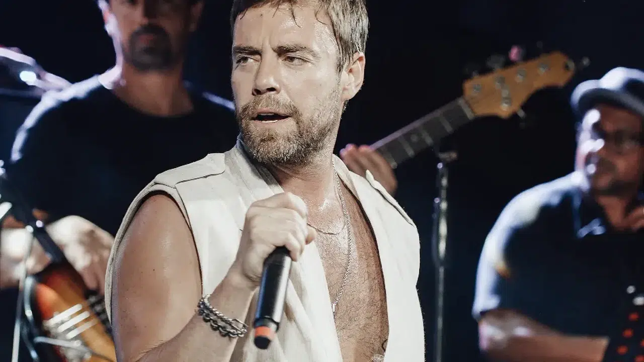 Alaçatı Ot Festivali'nde yıldızlar geçidi: Berkay, Simge ve Murat Dalkılıç sahne alacak