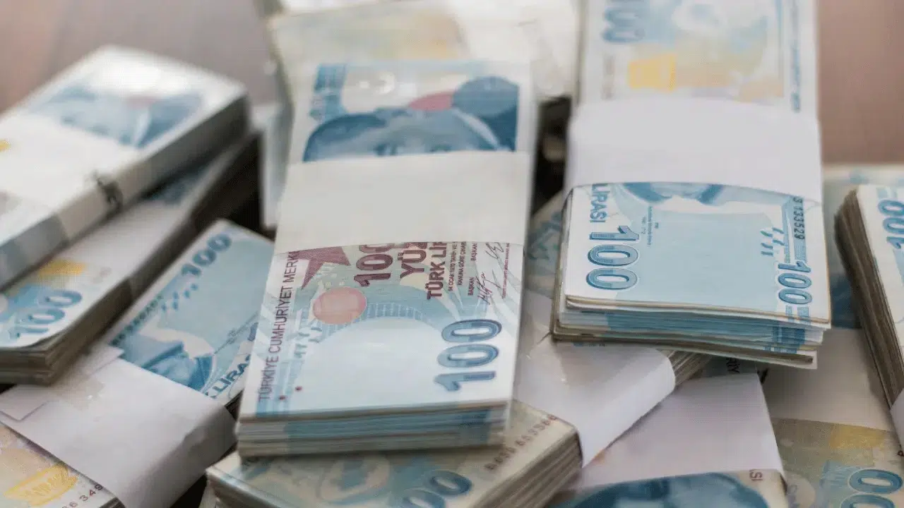 Kredi kartı yapılandırma şartları neler, vade süresi kaç ay, faiz oranı nedir, başvuru nasıl yapılır?