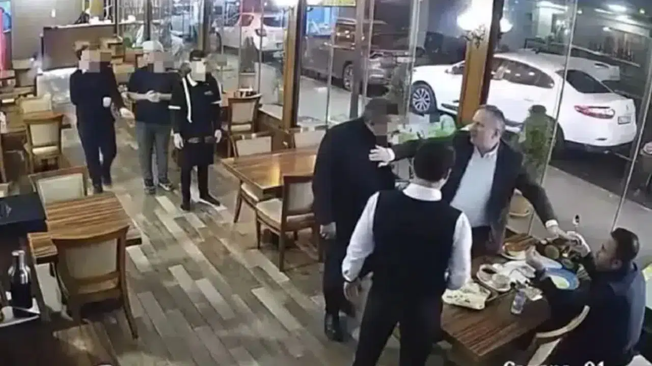 Beylikdüzü'nde meclis üyesinin kovulduğu restoran kurşunlandı