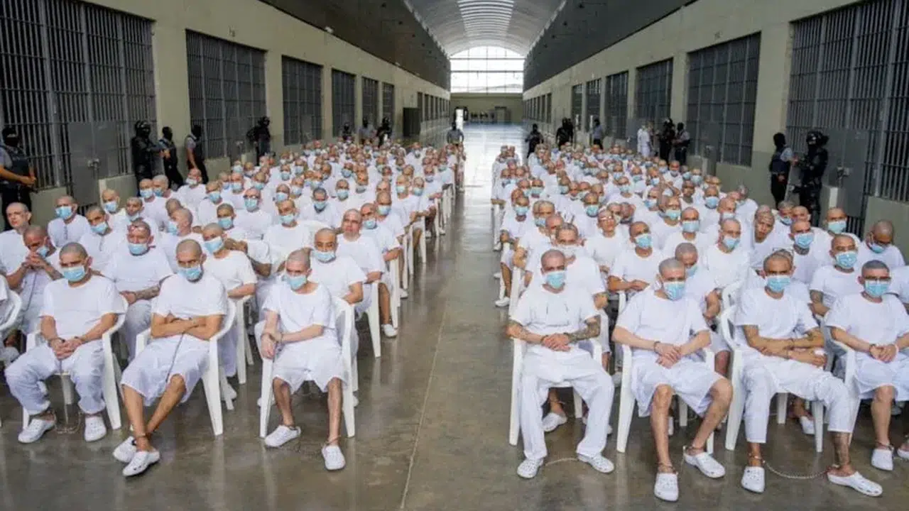 El Salvador’da 'kıyamet' davası başladı: 486 çete liderine binlerce yıl hapis!