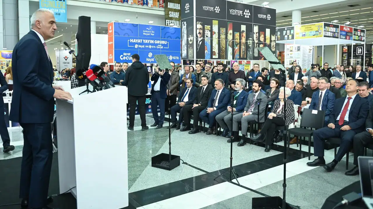 Türkiye’nin kütüphane alanı 800 bin metrekareye ulaştı: Yayıncılık sektörüne dev destek!