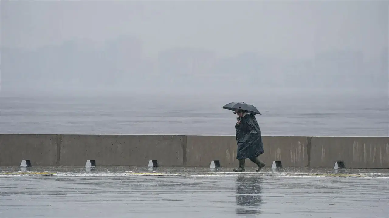 Türkiye'de yağış rekoru kıran Mart ayı: 'Bulut hırsızları' iddiası ortalığı karıştırdı!