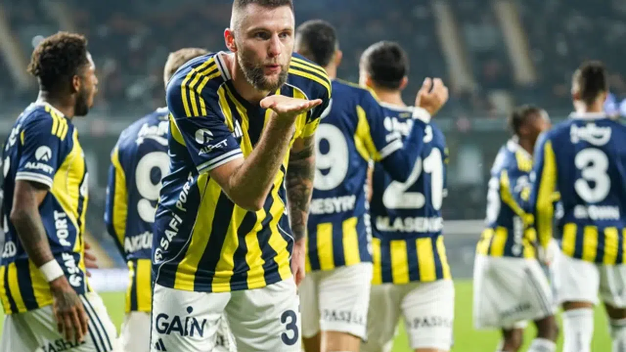 Tedesco’nun Savunma Kilidi Tamam! Slovak Yıldızdan Beşiktaş Derbisi Öncesi Haber Var