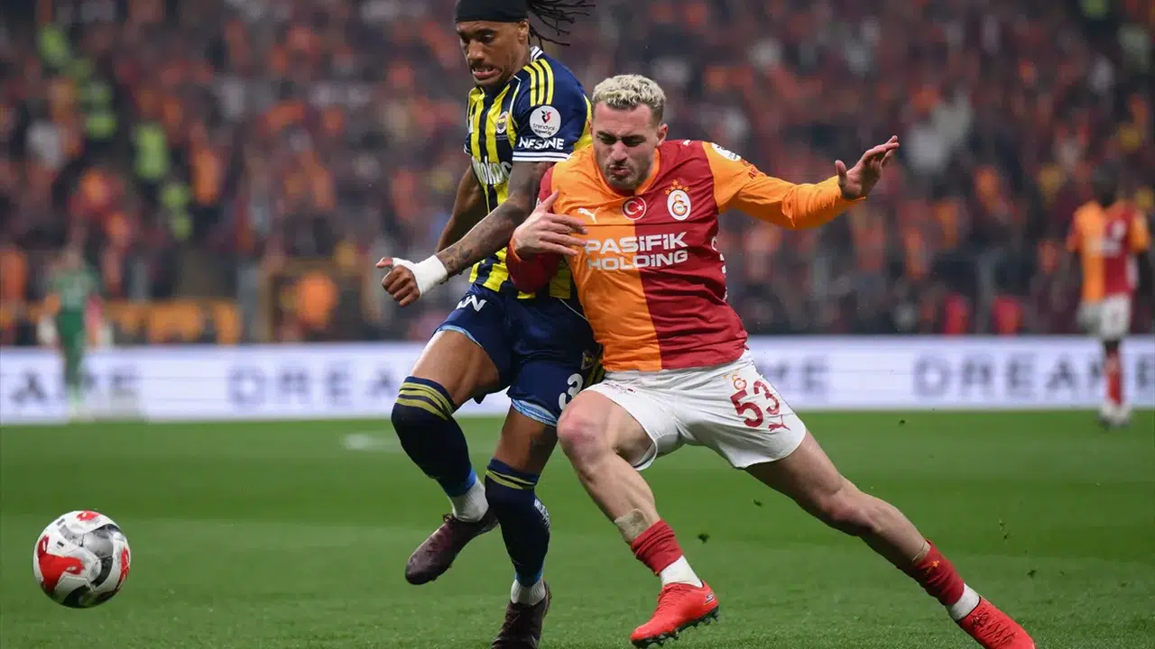 Fenerbahçe’de 4 futbolcu cezalı duruma düştü