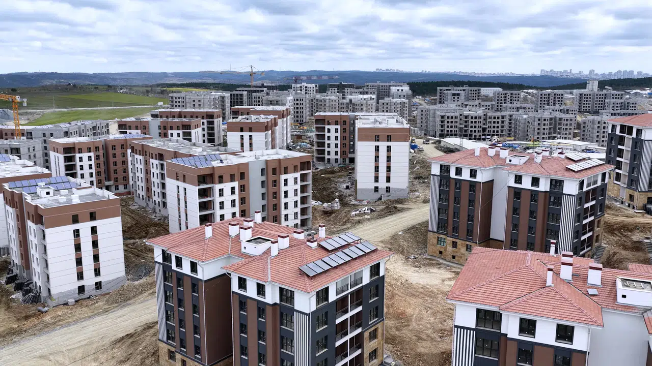 Bakan Kurum paylaştı: Arnavutköy'de 150 bin kişinin yaşayacağı dev şehir yükseliyor!