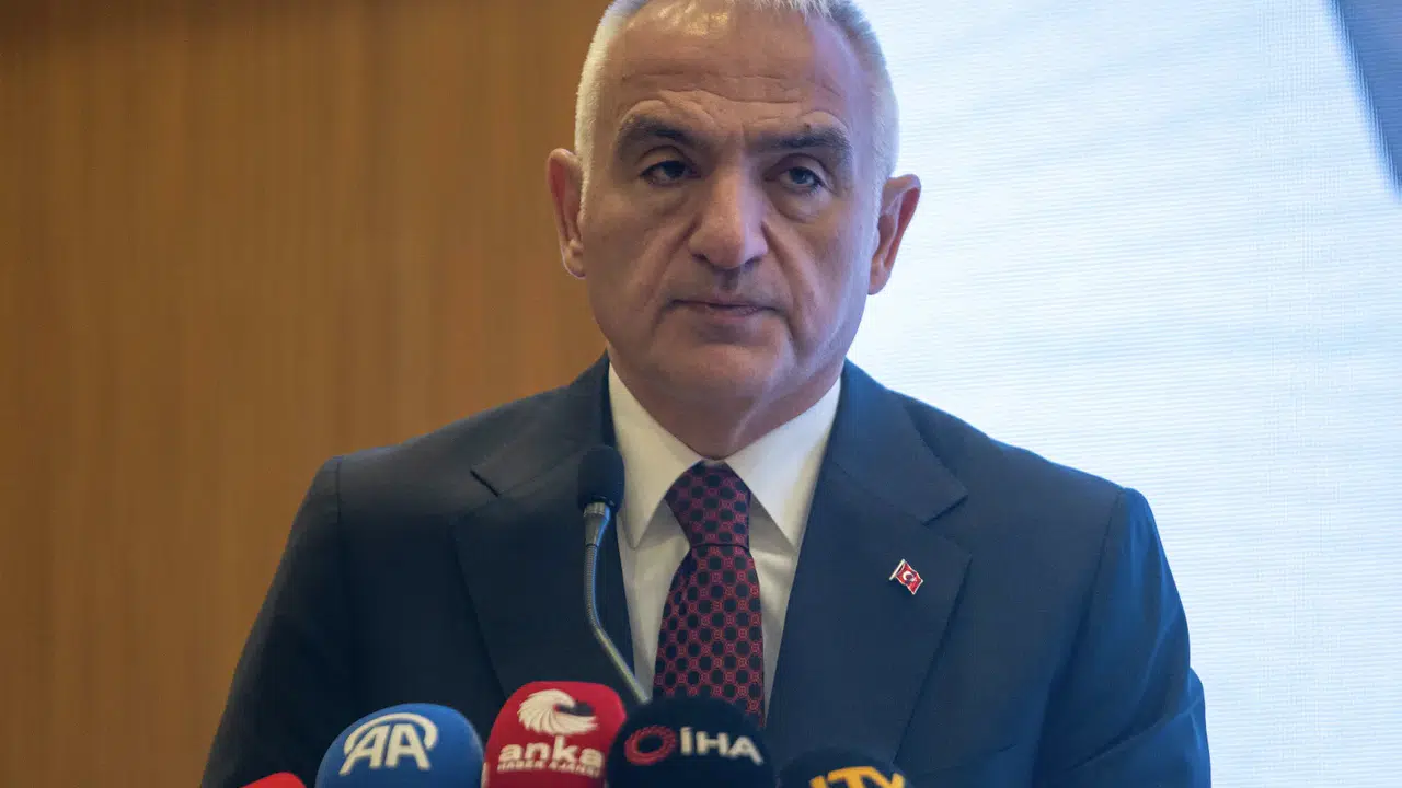 Türkiye turizm gelirlerinde rekor kırdı: 2017'ye göre yüzde 109 artış