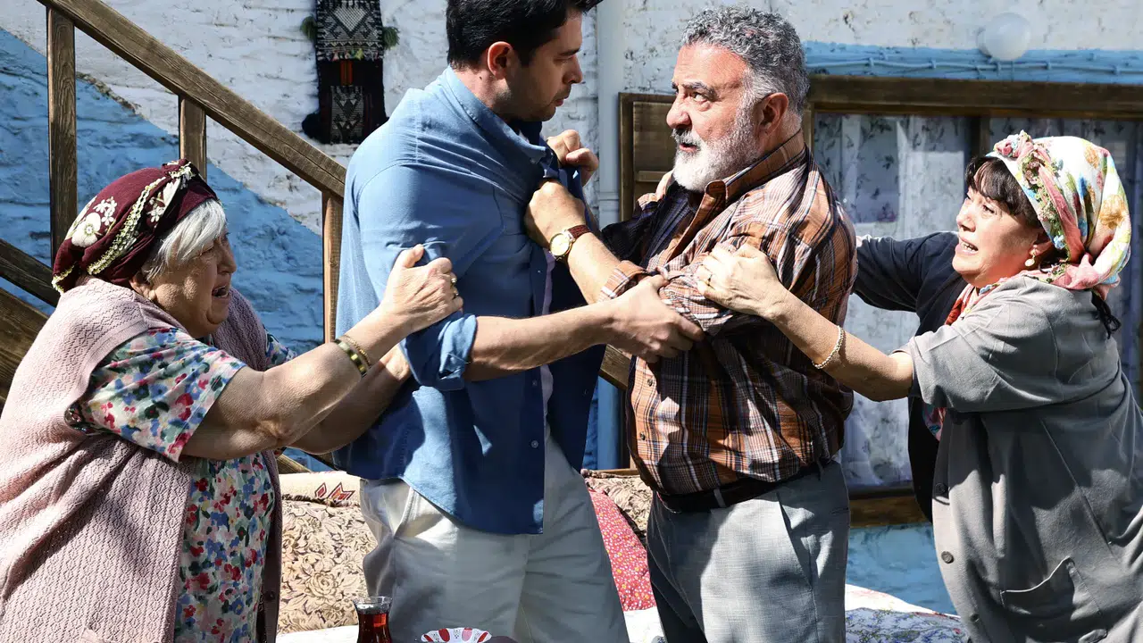 Dondurmam Gaymak: Gapital çekimleri Muğla'da başladı: Ege'de küresel hesaplaşma