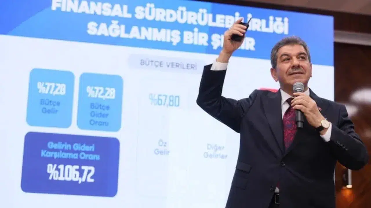 Kasadaki para giderden fazla: Esenler Belediyesi’nden Türkiye’ye 'mali disiplin' dersi!