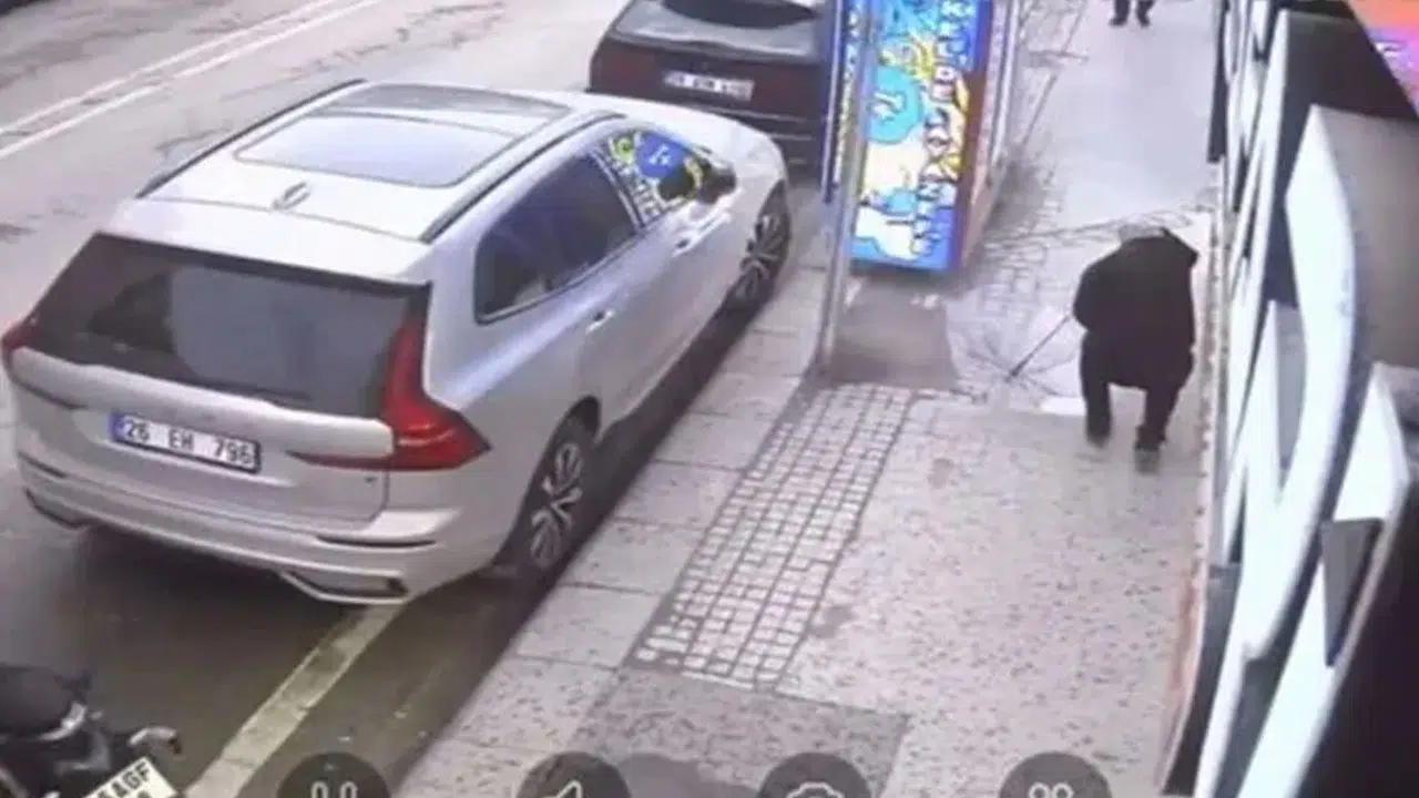 Eskişehir'de dehşet anları! Gökten cam yağdı, yoldan geçen adam ölümden döndü!