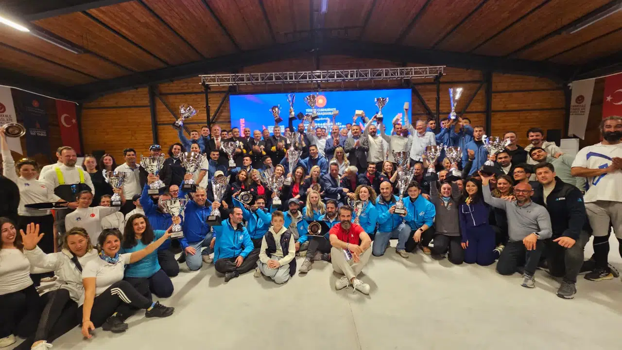 7. Uluslararası Yat Yarışları Çanakkale etabında zafer Atabay Challengers takımının oldu!