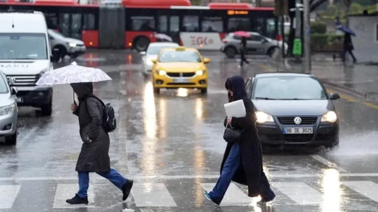 Güneş gidiyor, gök gürültüsü geliyor: O bölgelerde yaşayanlar dikkat!