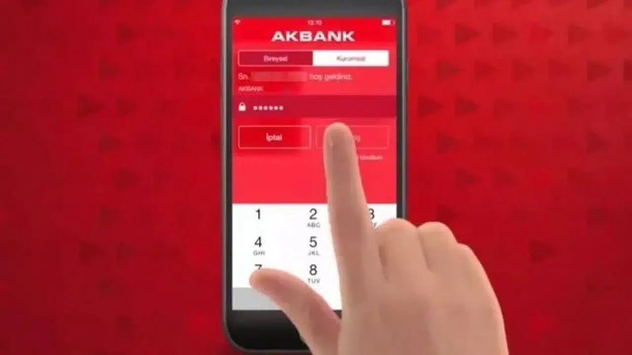 Akbank mobil bozuldu mu, 16 Nisan neden giriş yapılmıyor, erişim ve çökme sorunu mu var?