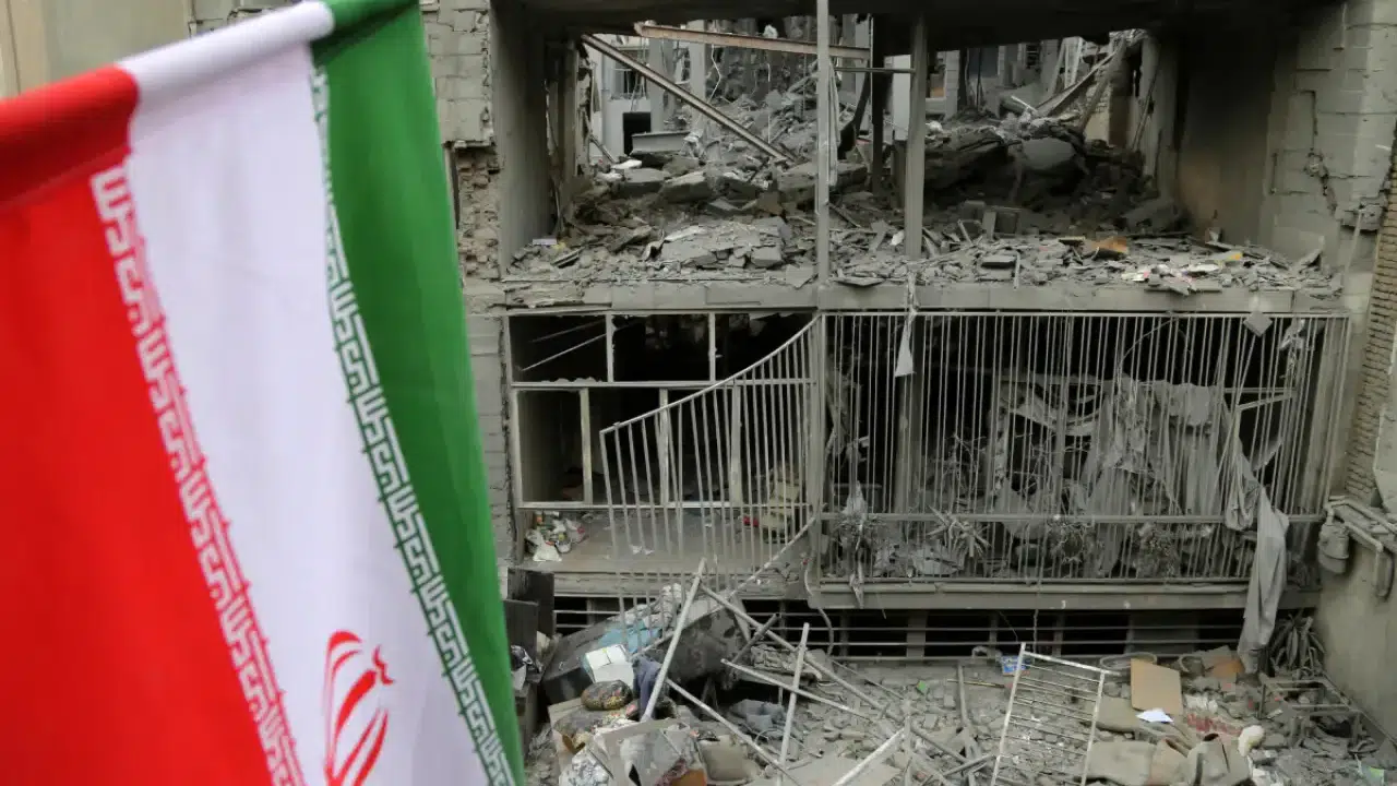 Pakistan aracı oldu, ABD onayladı, İran reddetti: Orta Doğu’da savaş çanları yeniden çalıyor!