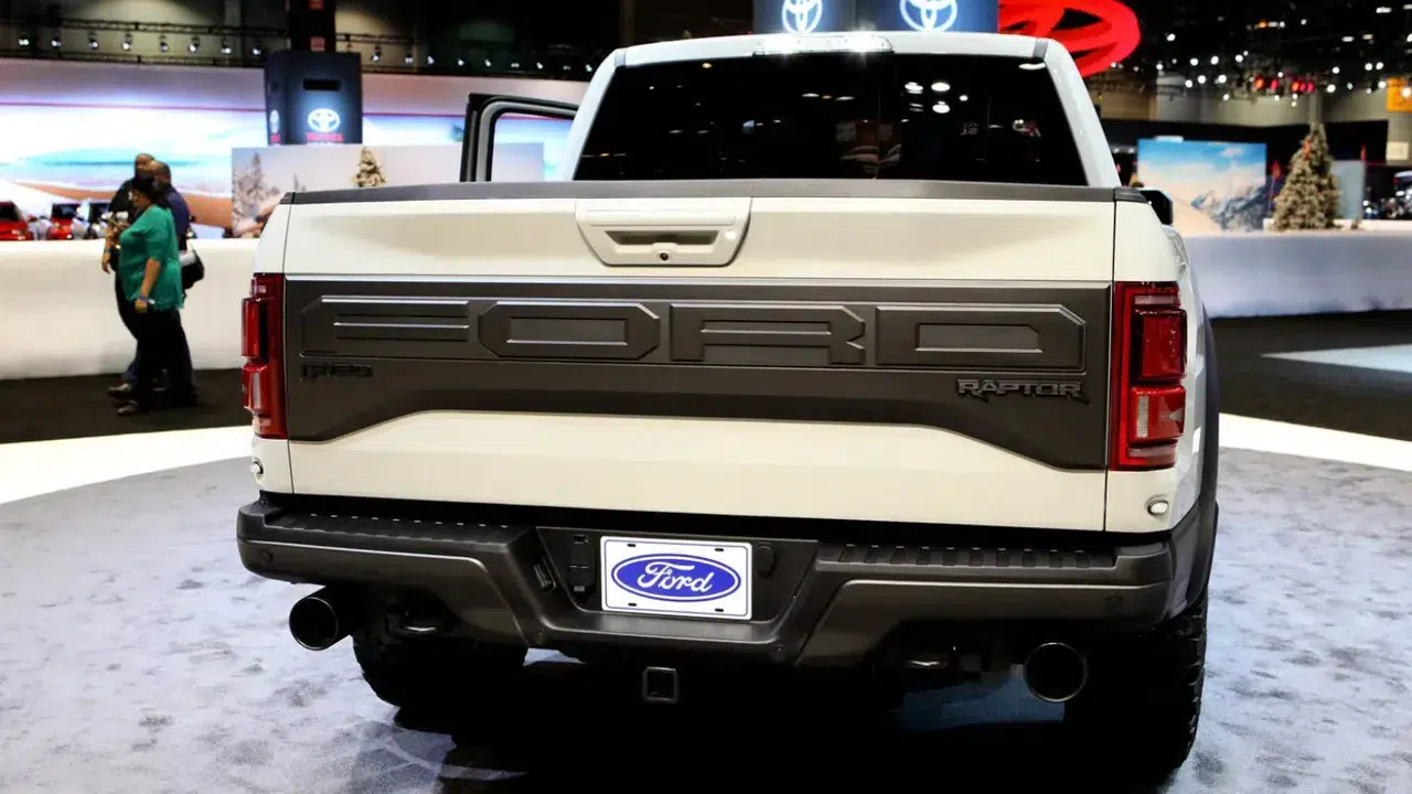 Yolda giderken vites düşebilir! Ford sahipleri dikkat: O modeller listede!