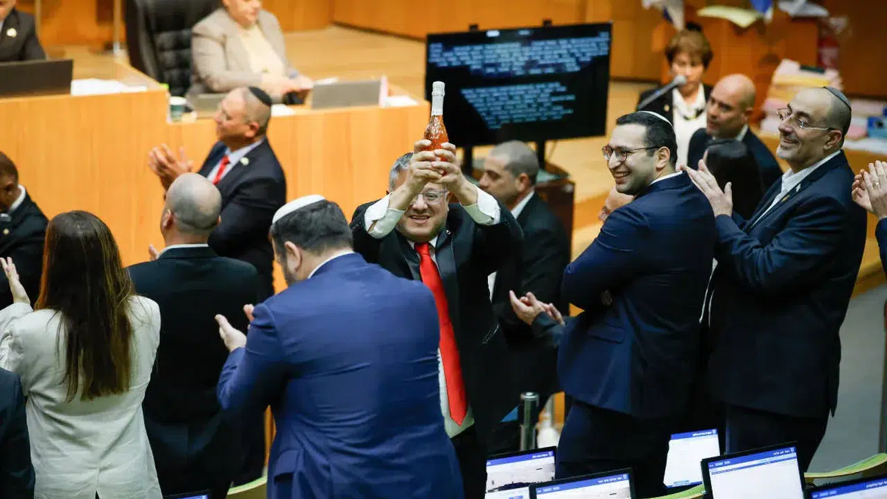 İnsanlık Tarihini Utandıran Oylama: Filistinli Mahkumlara İdam Yolu Açıldı!