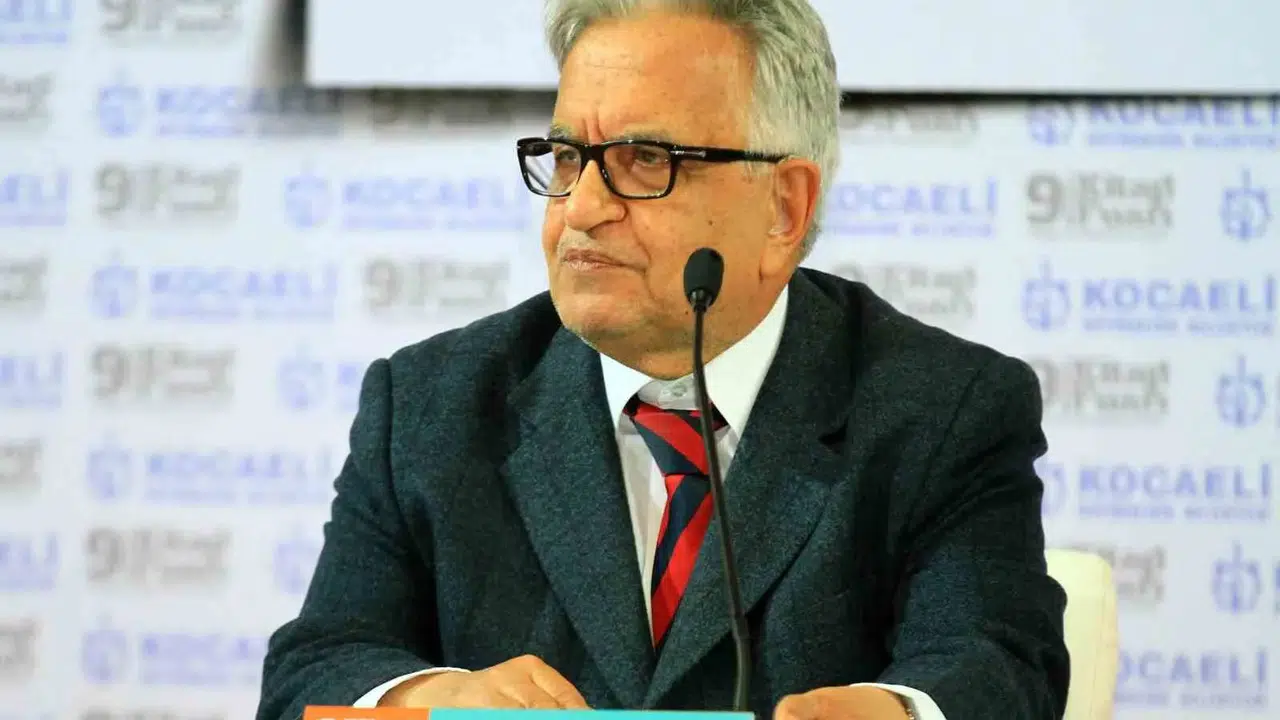 Hasan Hüsrev Hatemi kimdir, kaç yaşında vefat etti, neden öldü, aslen nereli, eserleri neler?