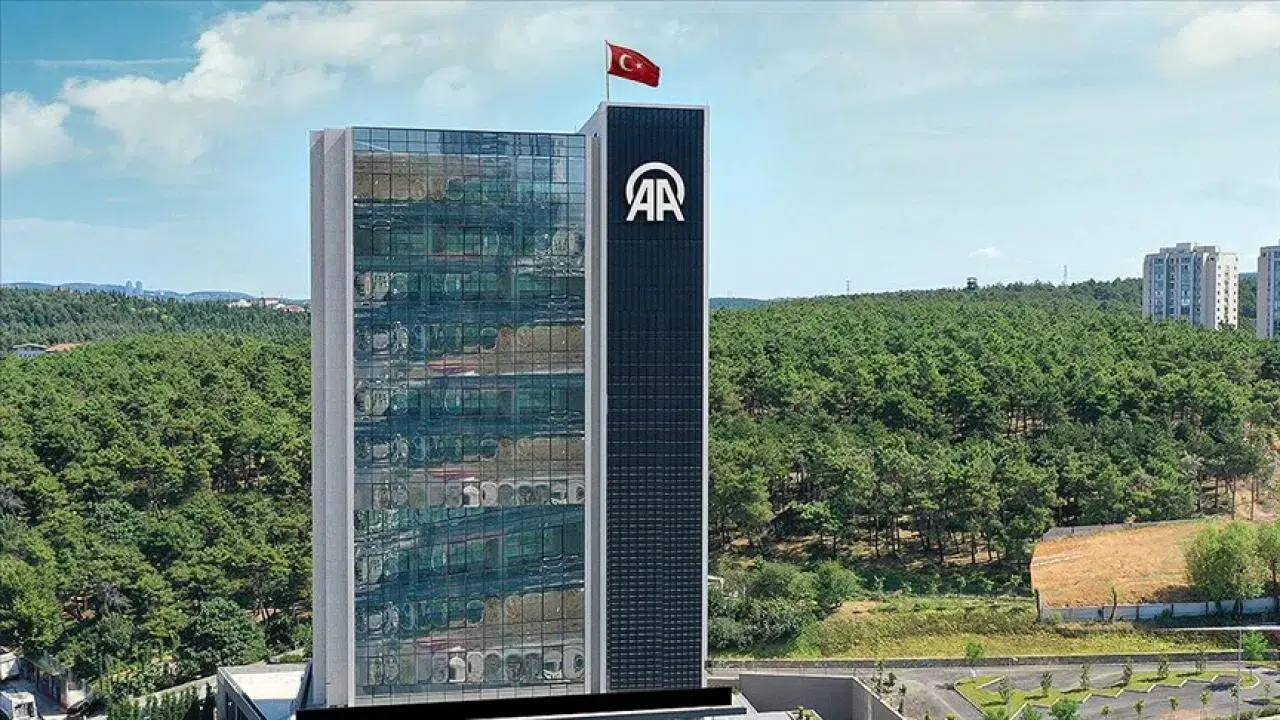 Atatürk’ün 'vatan suçu' uyarısıyla büyüyen dev: Anadolu Ajansı bir asrı devirdi!