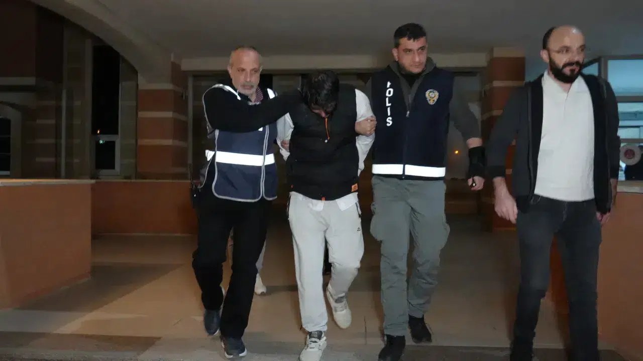 Böyle 'insan' mı olur! 8 aylık hamile eşini öldürüp 10 gün cesetle yaşadı