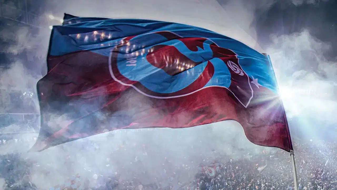 Trabzonspor’dan hakem tepkisi ve taraftara teşekkür