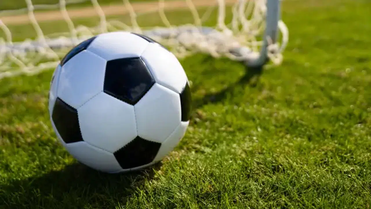 18 Nisan bugün kimin maçı var? Süper Lig, Premier Lig, LaLiga maçları bugün mü, saat kaçta, hangi kanalda