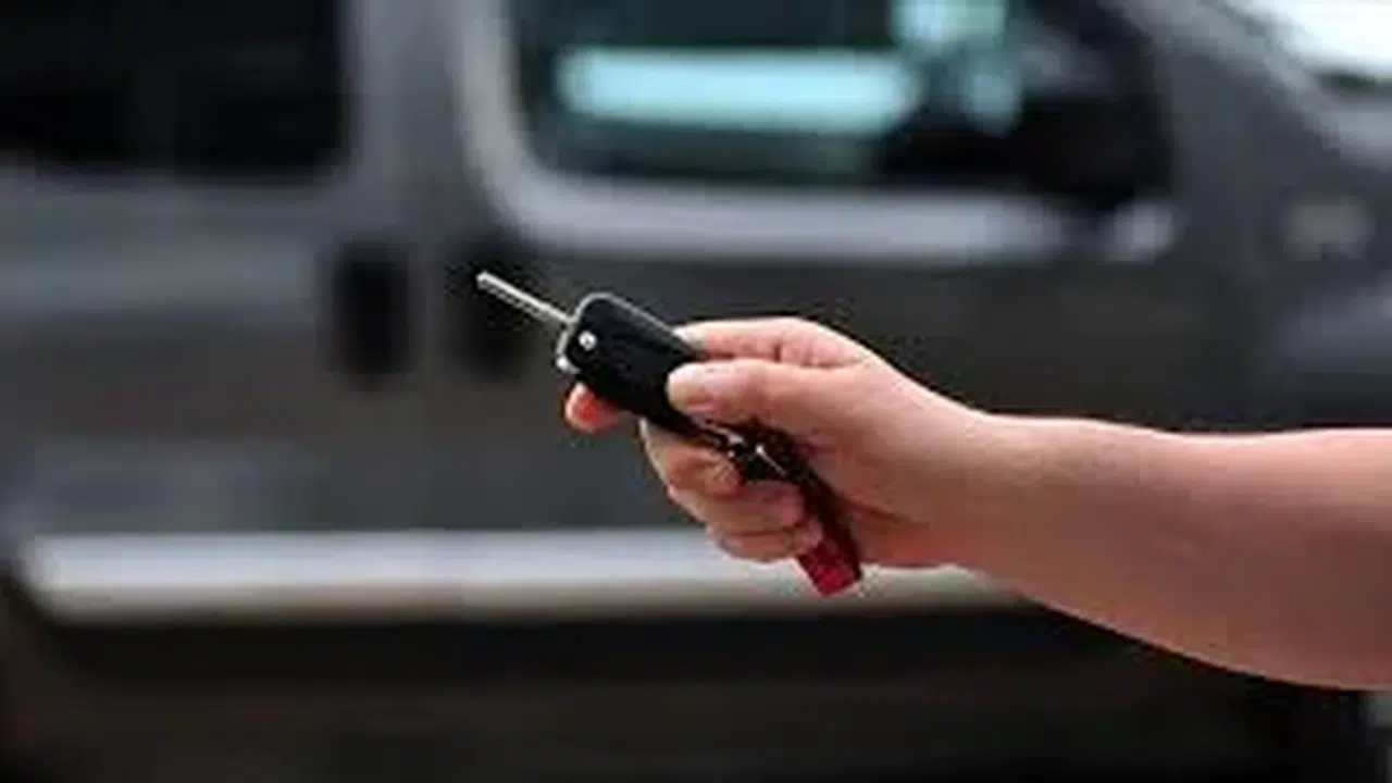 3 Çocuklu ailelere ÖTV'siz araç şartları neler? 2026 İlk Arabam destek paketi başvuru ekranı