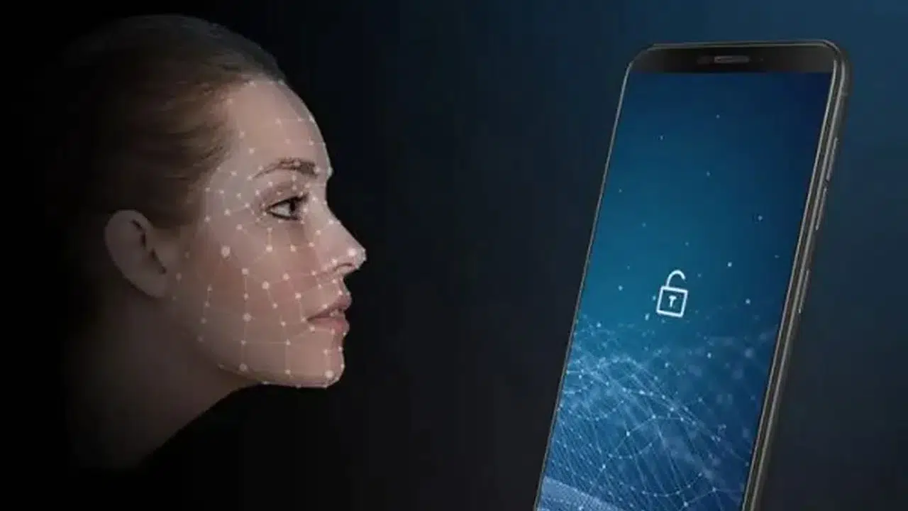 Dijital kilitler kırıldı: Telefonunuzun yüz tanıma özelliği izi ele veriyor olabilir!