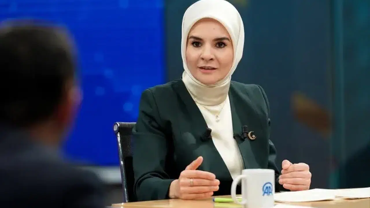 Instagram ve TikTok'ta e-Devlet dönemi: Bakan Göktaş tarih verdi, yasak geliyor!