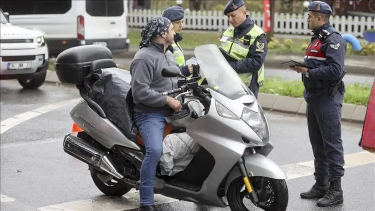 Trafikte motosiklet devrimi: 7 milyon barajı geçildi, kazaların yarısı onlardan!
