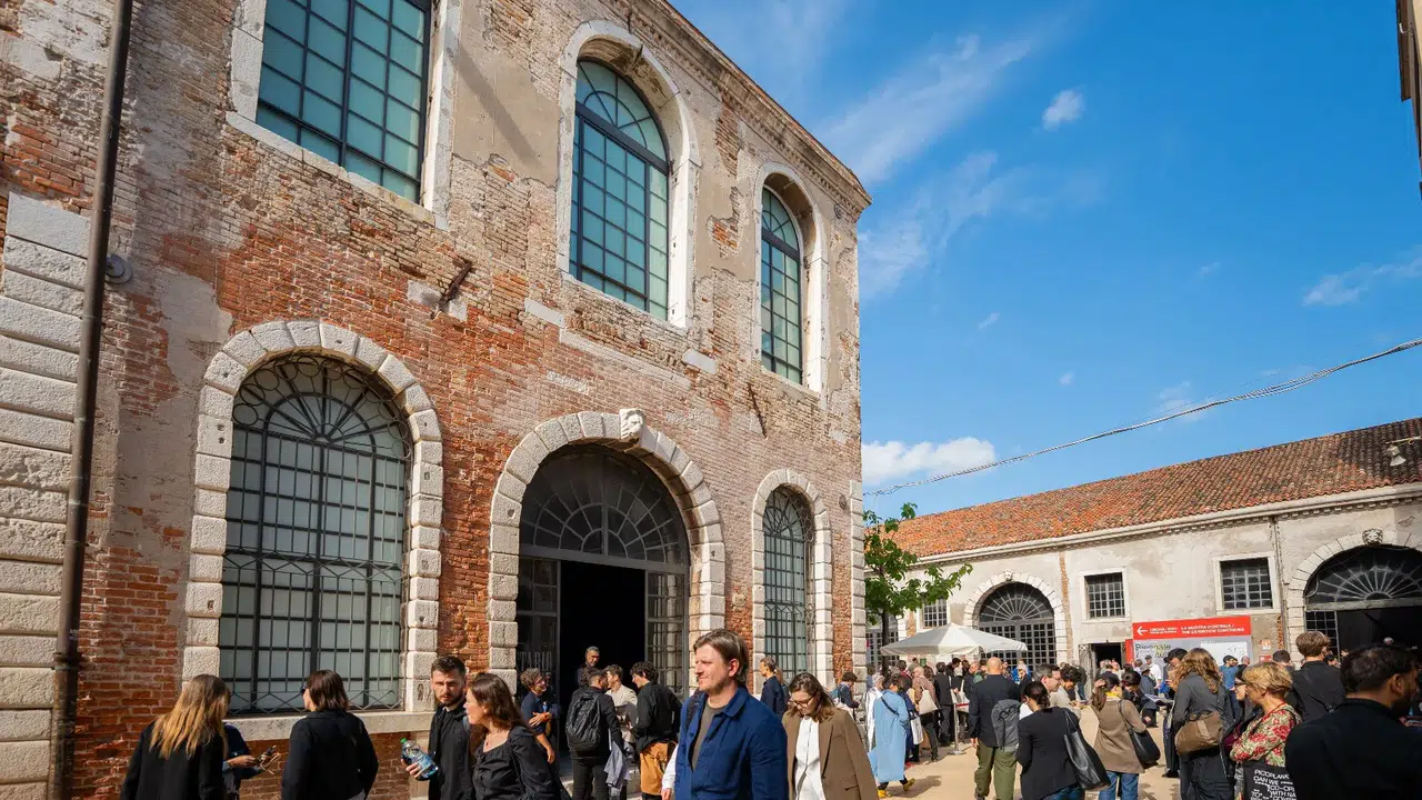 Trendyol Sanat Türkiye’nin genç yeteneklerini Venedik Bienali ve küresel sanat platformlarına taşıyor!