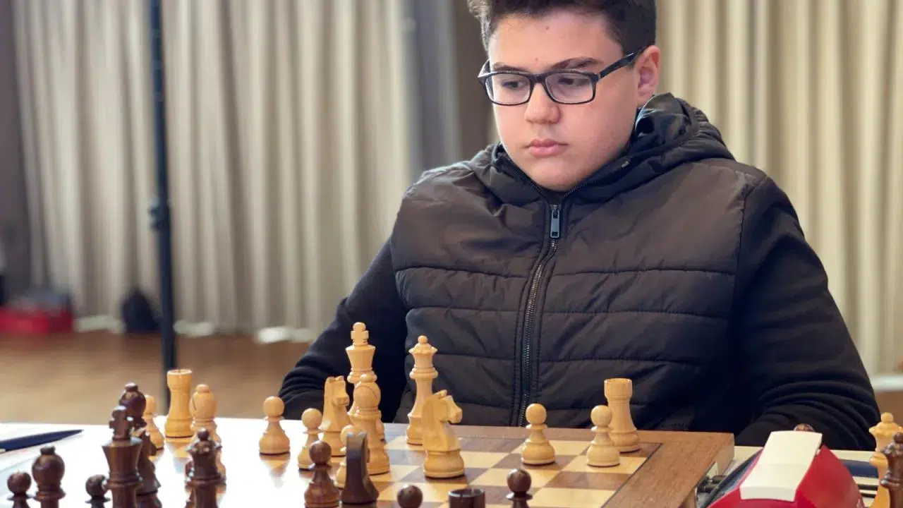 Yağız Kaan Erdoğmuş kimdir ve hayatı: Kaç yaşında, aslen nereli, Magnus Carlsen'i yendi mi?