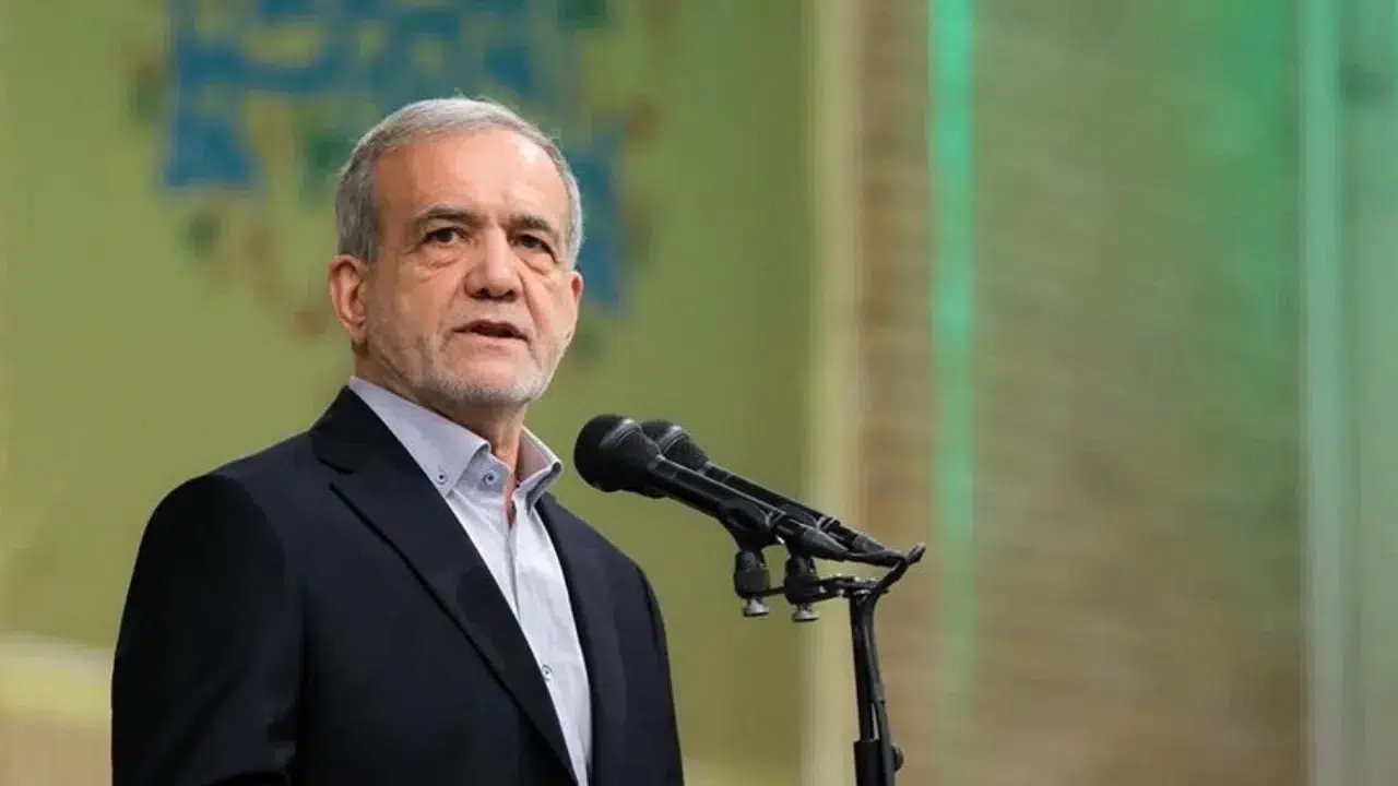 Pezeşkiyan'dan ABD'ye mesaj: 'Heyetimiz çıkarlarımızı koruyacak, sonuç ne olursa olsun halkın yanındayız!'