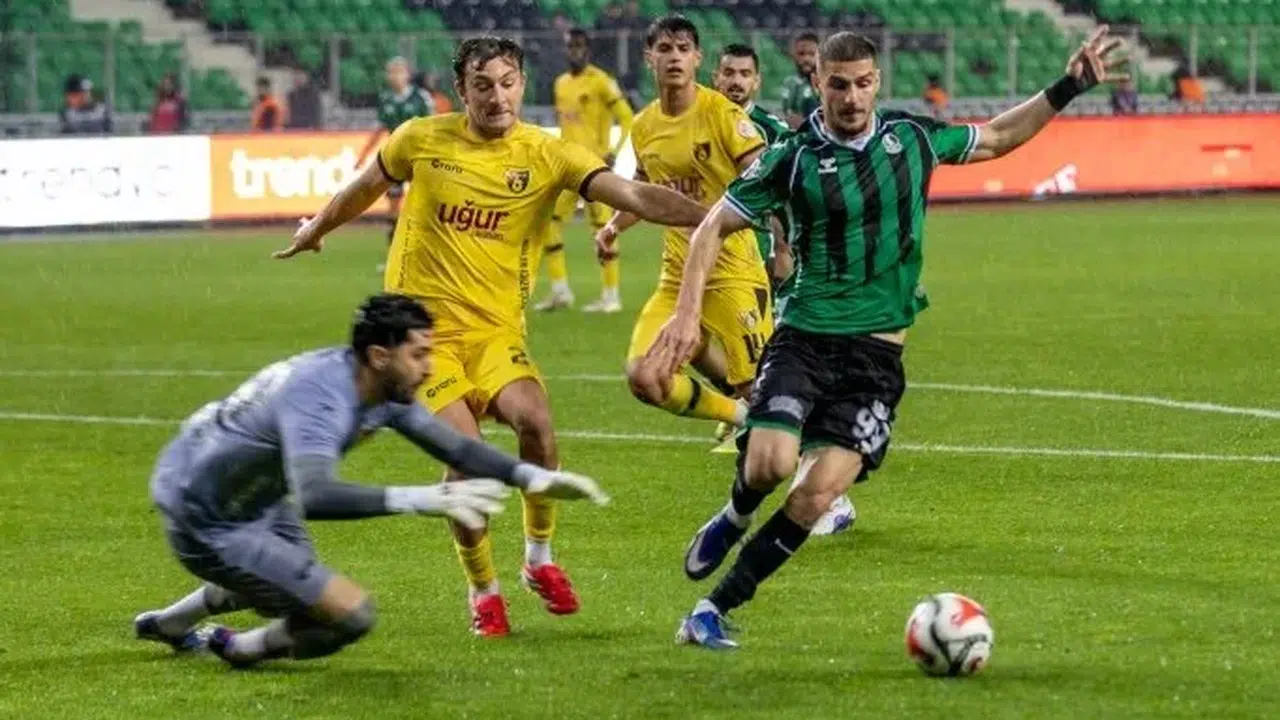 Sakaryaspor Esenler Erokspor şifreli mi, hangi kanalda, ne zaman ve saat kaçta oynanacak?