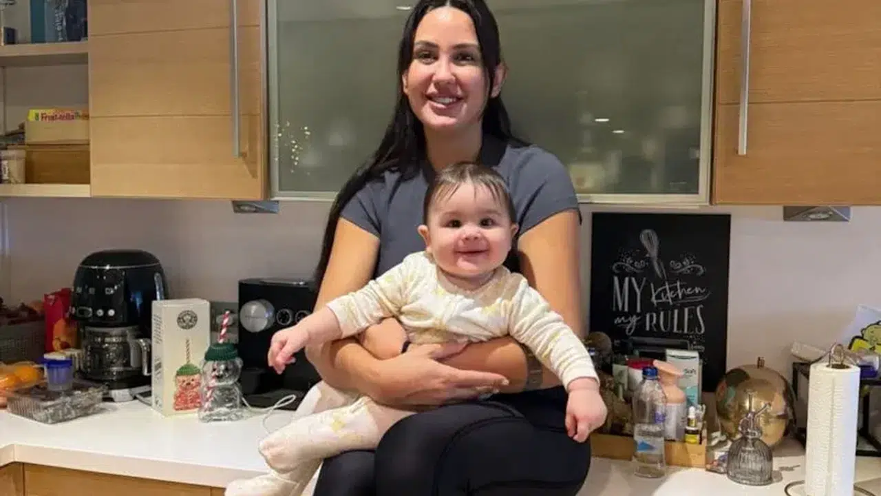 'Pamir yanımda uyumak istiyor' çiçeği burnunda anne Sahra Işık içini döktü!