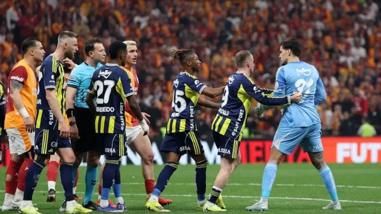 Brezilyalı kaleciye 'milyonluk' şok! Fenerbahçe'de Ederson depreminin sonucu belli oldu
