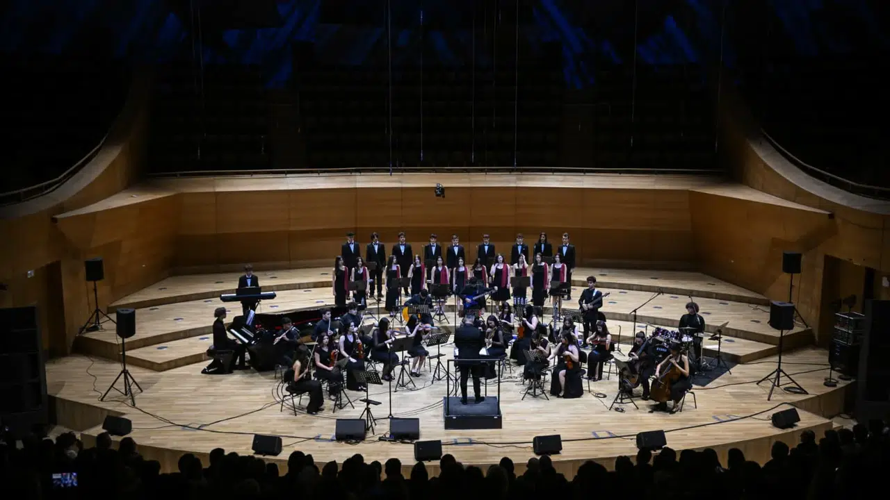 Bakan Ersoy talimatı verdi, Hataylı gençlerin hayali Ankara'da gerçek oldu!